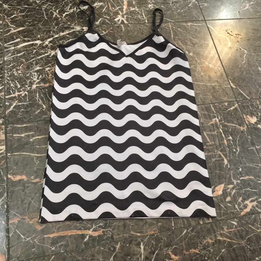 Energie cami black and white